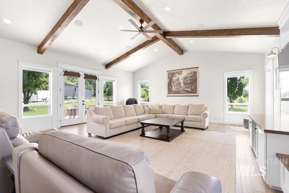 23800 Breyer Road Caldwell, ID 83607 - Photo 19 of 50 Vaulted ceiling featuring exposed wood beams