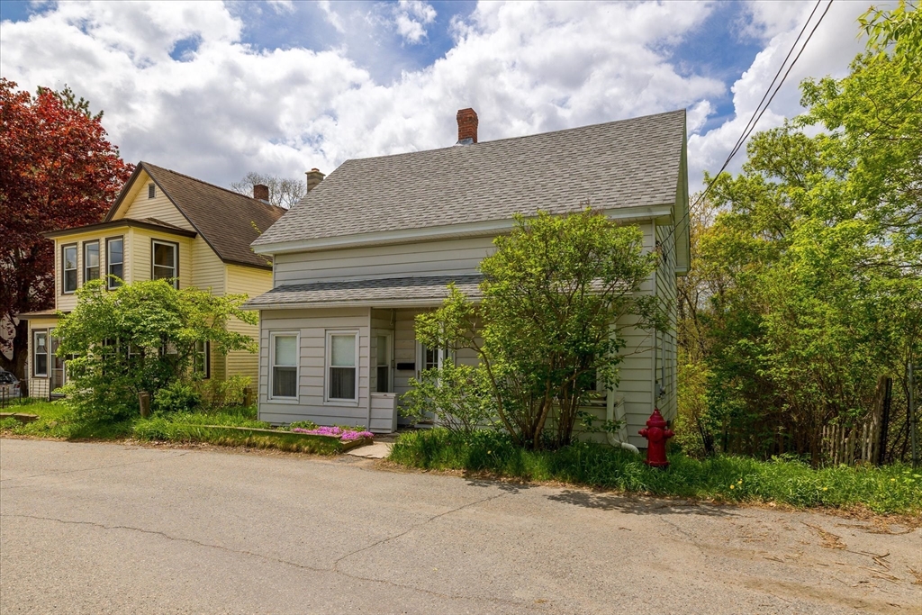 9 Hamlet Street Athol, MA 01331 - Photo 2 of 23 Gallery Image 2