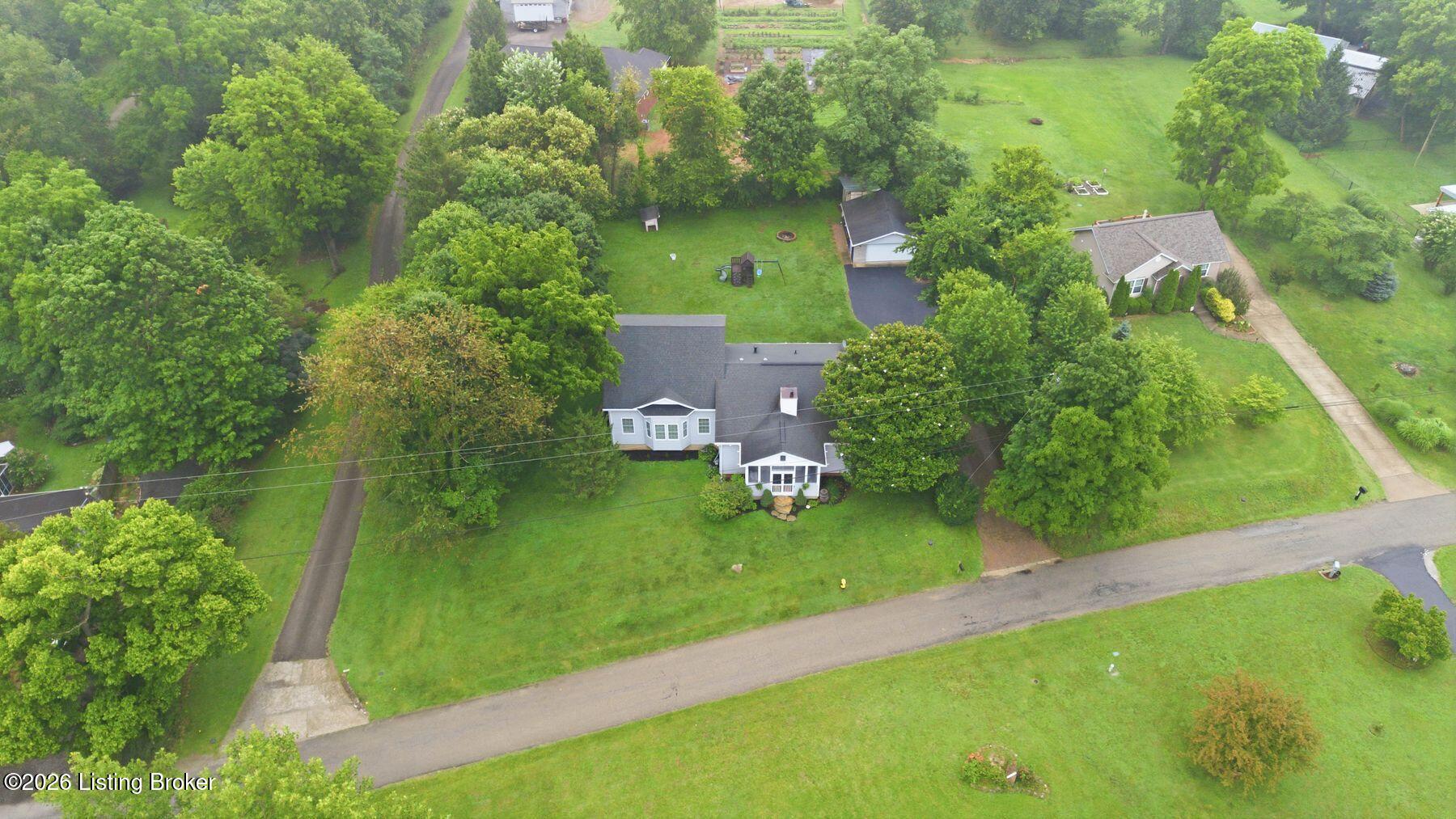 8809 Old Bates Road Louisville, KY 40228 - Photo 57 of 59 photo_online_067