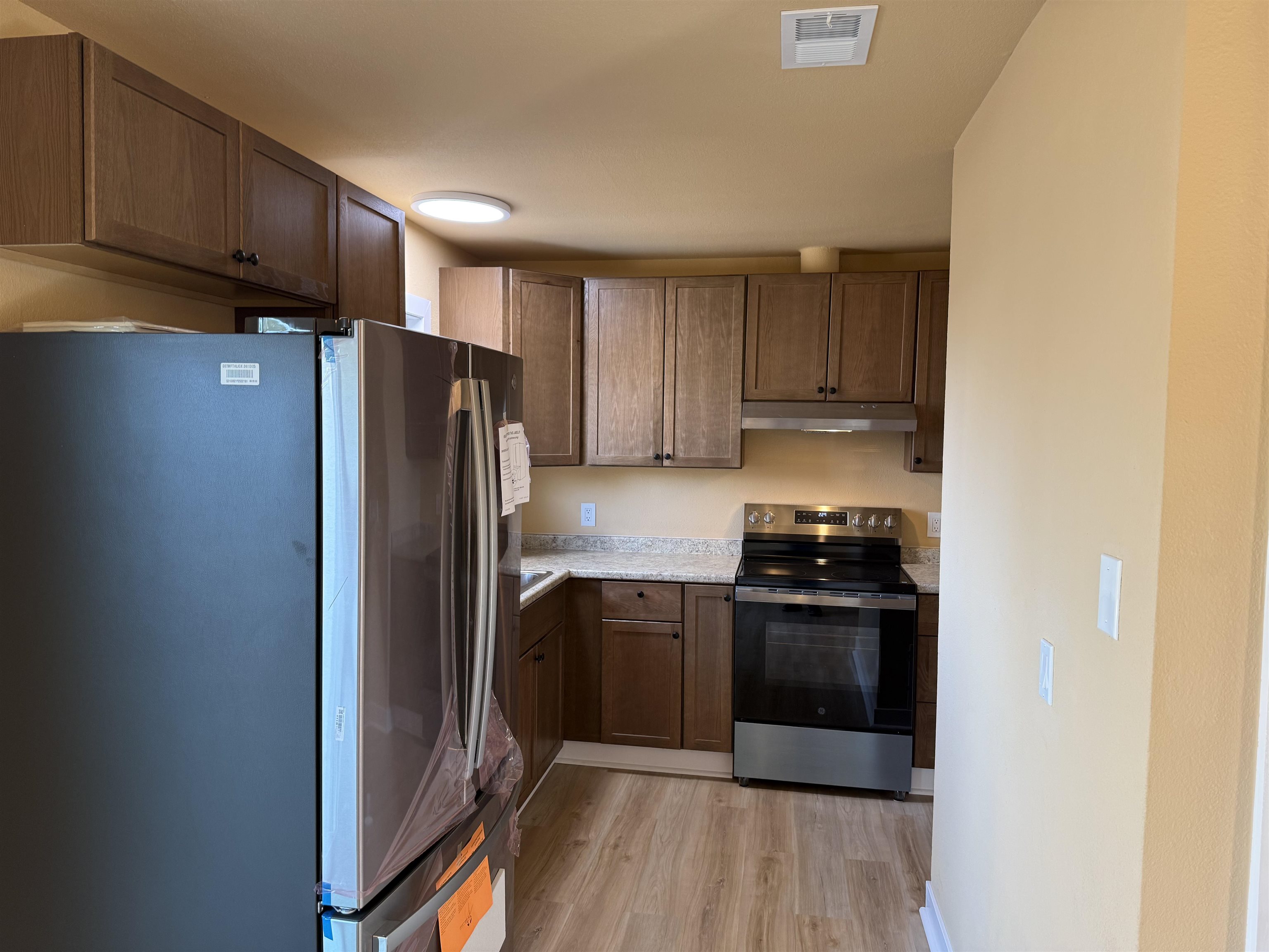 243 Edith Avenue Corning, CA 96021 - Photo 7 of 16