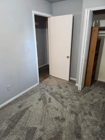 $67,500 | 886 Belfield Street Southwest, Unit 7, Wyoming, MI 49509