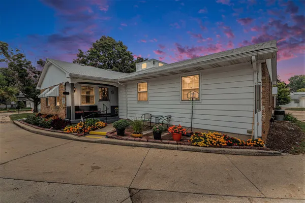 $67,500 | 886 Belfield Street Southwest, Unit 7, Wyoming, MI 49509