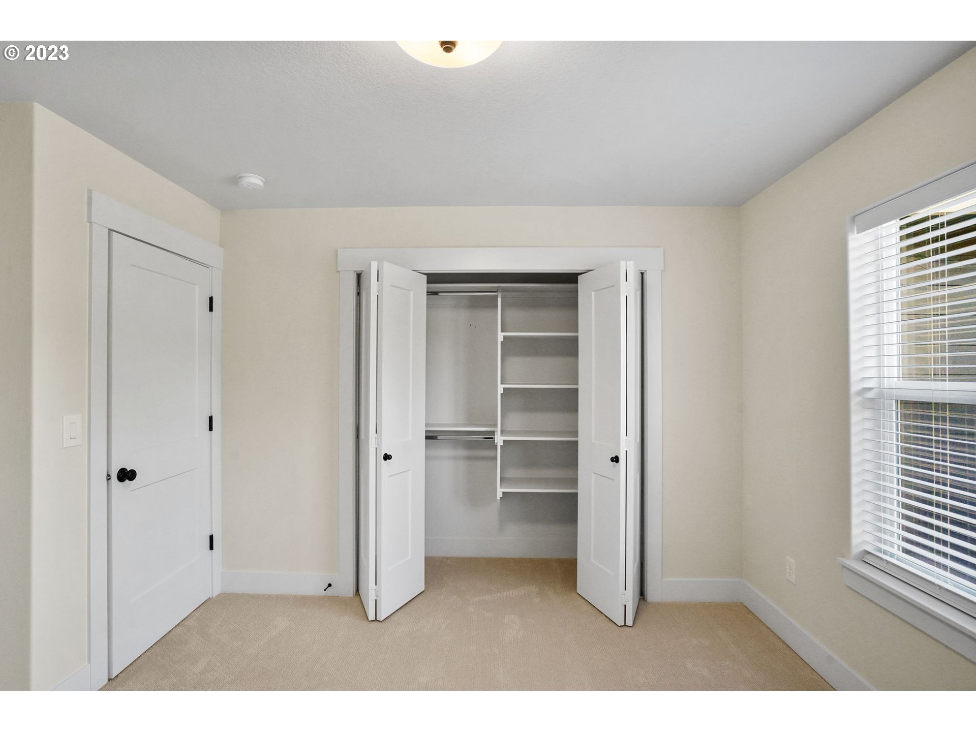 2870 Gehlar Road Northwest Salem, OR 97304 - Photo 24 of 39 a view interior of a house and an empty room