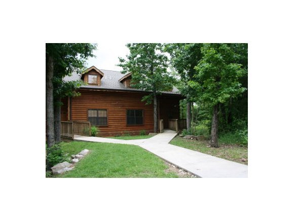 267 Oakridge Road, Unit 2 Branson, MO 65616 - Photo 1 of 1 Primary Photo