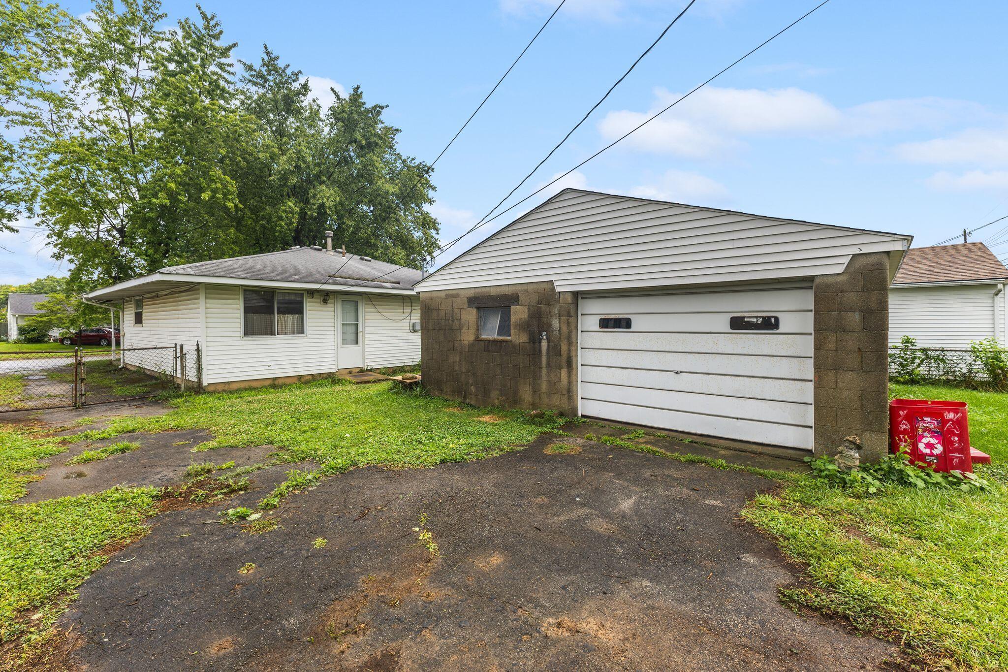 863 Bruckner Road Columbus, OH 43207 - Photo 21 of 24 21_A24A0657