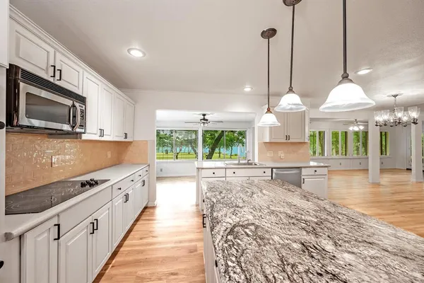 $1,495,500 | 64 Hughes Drive, Pottsboro, TX 75076