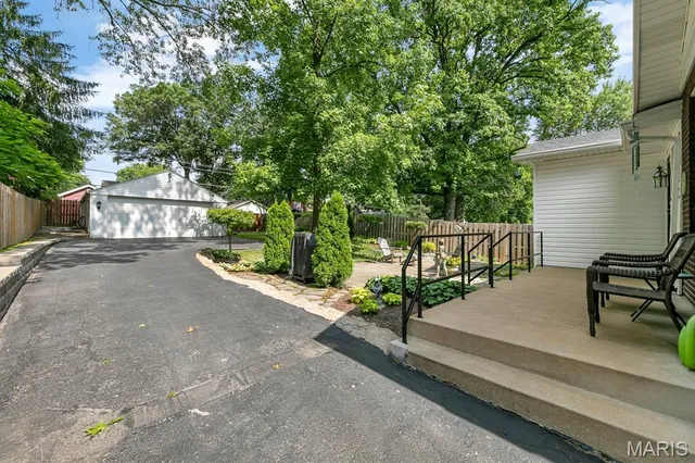 $240,000 | 2419 Oakland Avenue, St. Louis, MO 63114