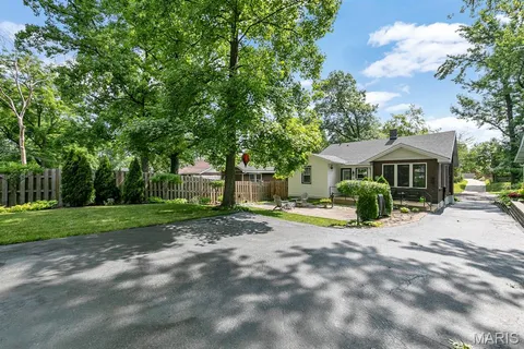 $209,900 | 2419 Oakland Avenue, St. Louis, MO 63114