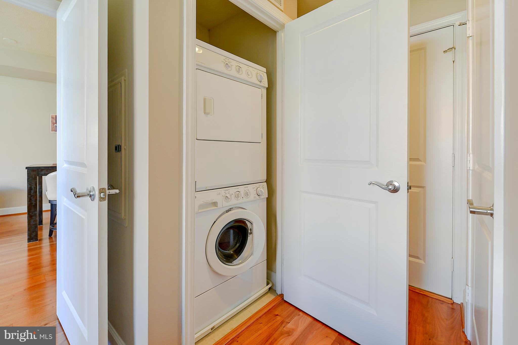 3650 South Glebe Road, Unit 367 Arlington, VA 22202 - Photo 11 of 28 Interior (General)