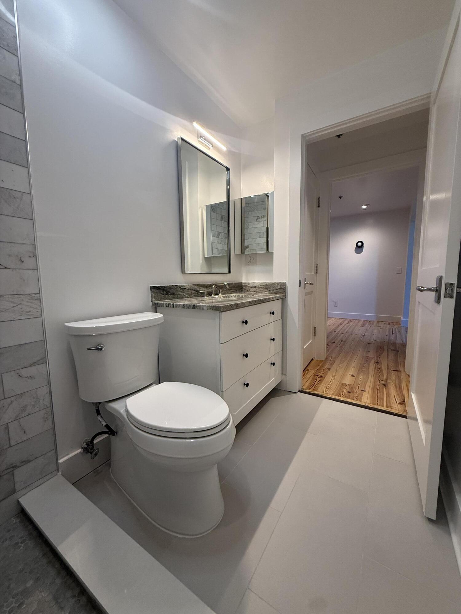 2 Francis Street, Unit J Charleston, SC 29403 - Photo 22 of 26 IMG_2445