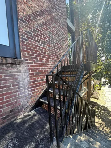 $549,000 | 2 Francis Street, Unit J, Charleston, SC 29403