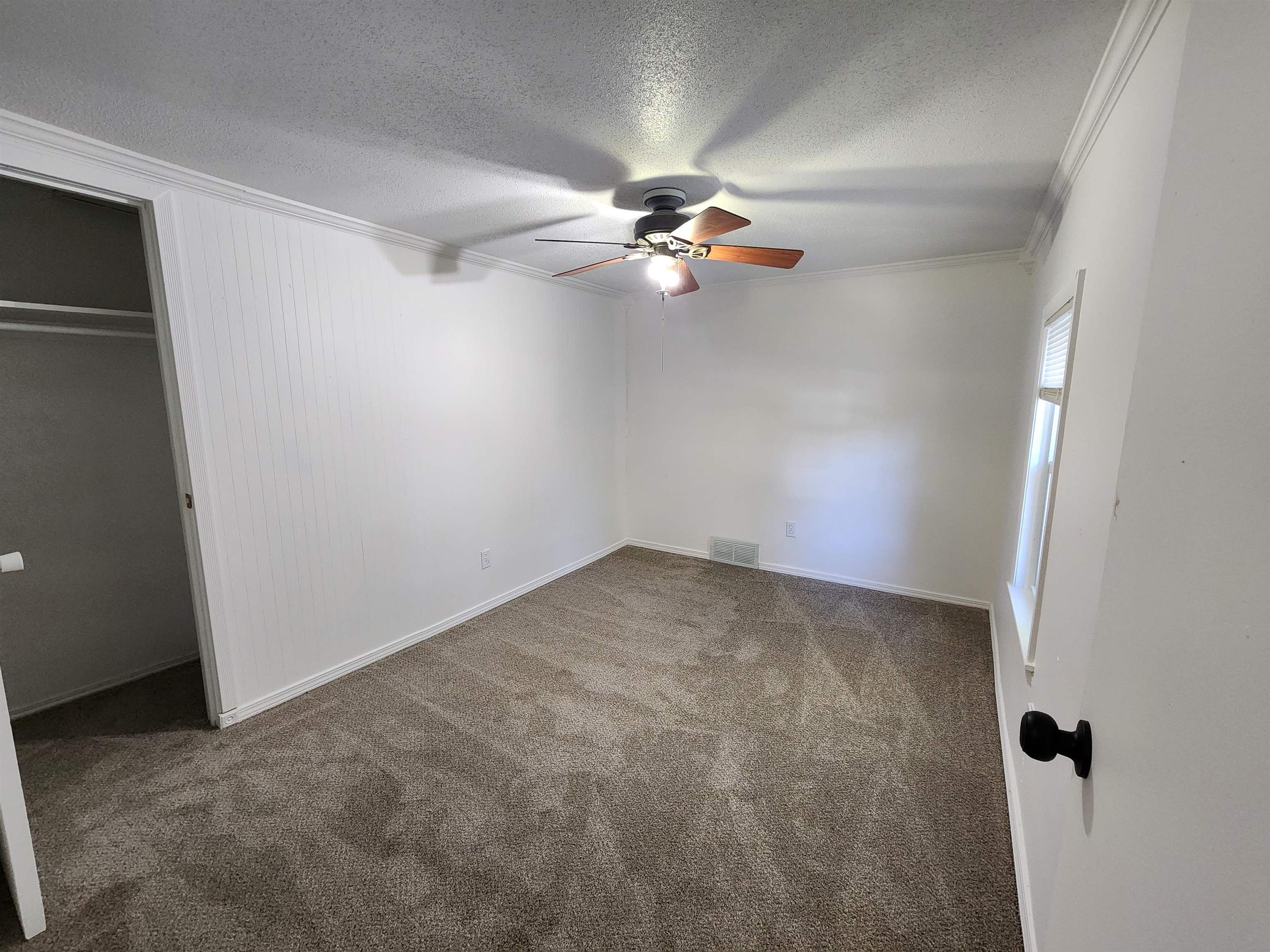 1002 1st Rochelle, IL 61068 - Photo 19 of 55 Gallery Image 19