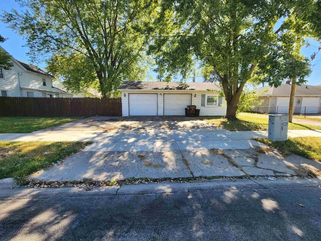 $149,000 | 1002 1st, Rochelle, IL 61068