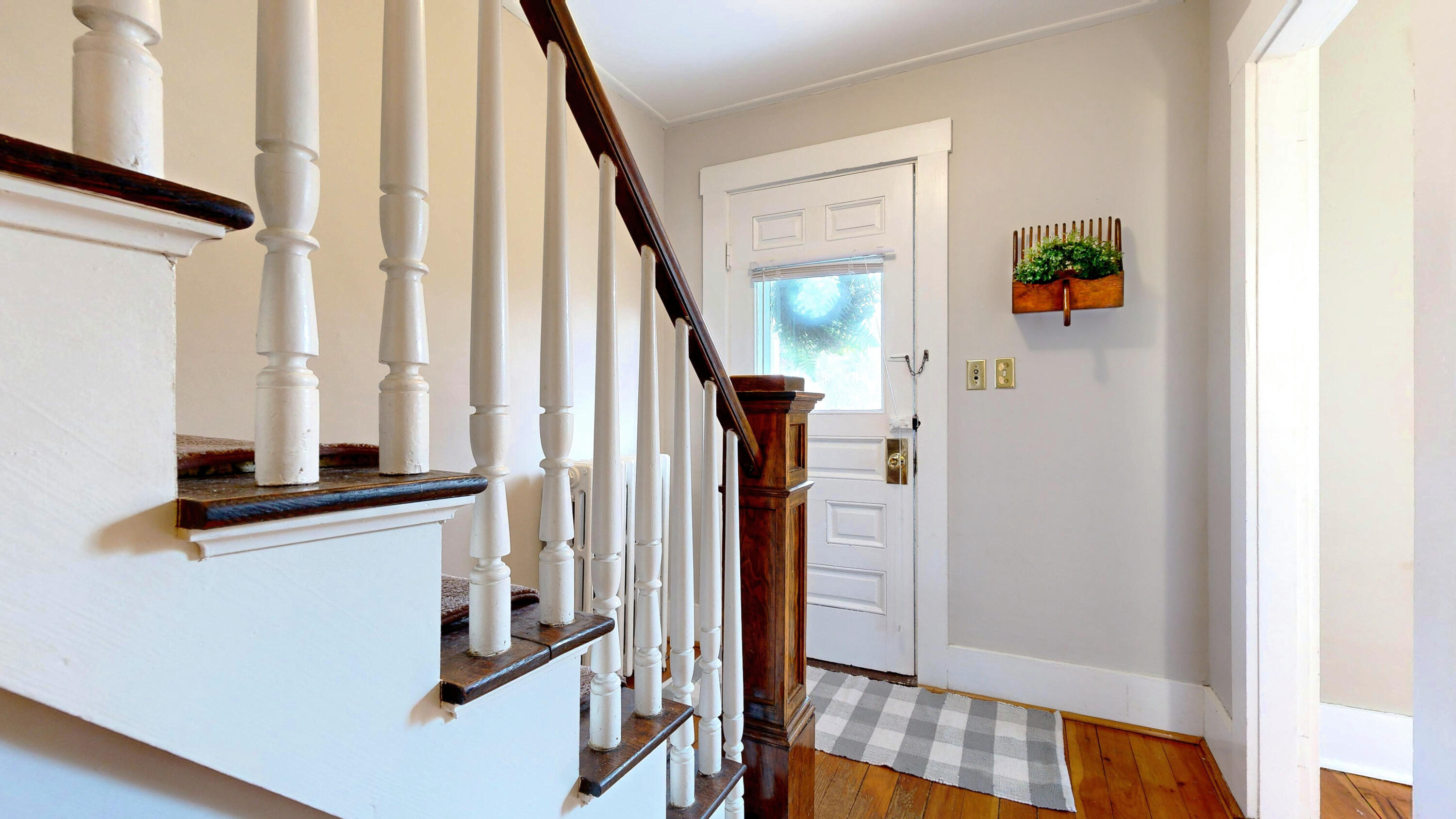 178 Spiller Hill Road Raymond, ME 04071 - Photo 20 of 69 178-Spiller-Hill-Rd-Raymond-ME-05012024_