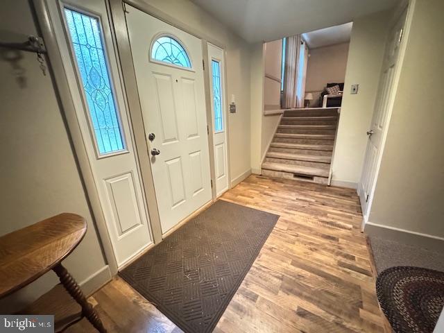 338 Ridge Road Browns Mills, NJ 08015 - Photo 6 of 38 a view of a hallway view with staircase