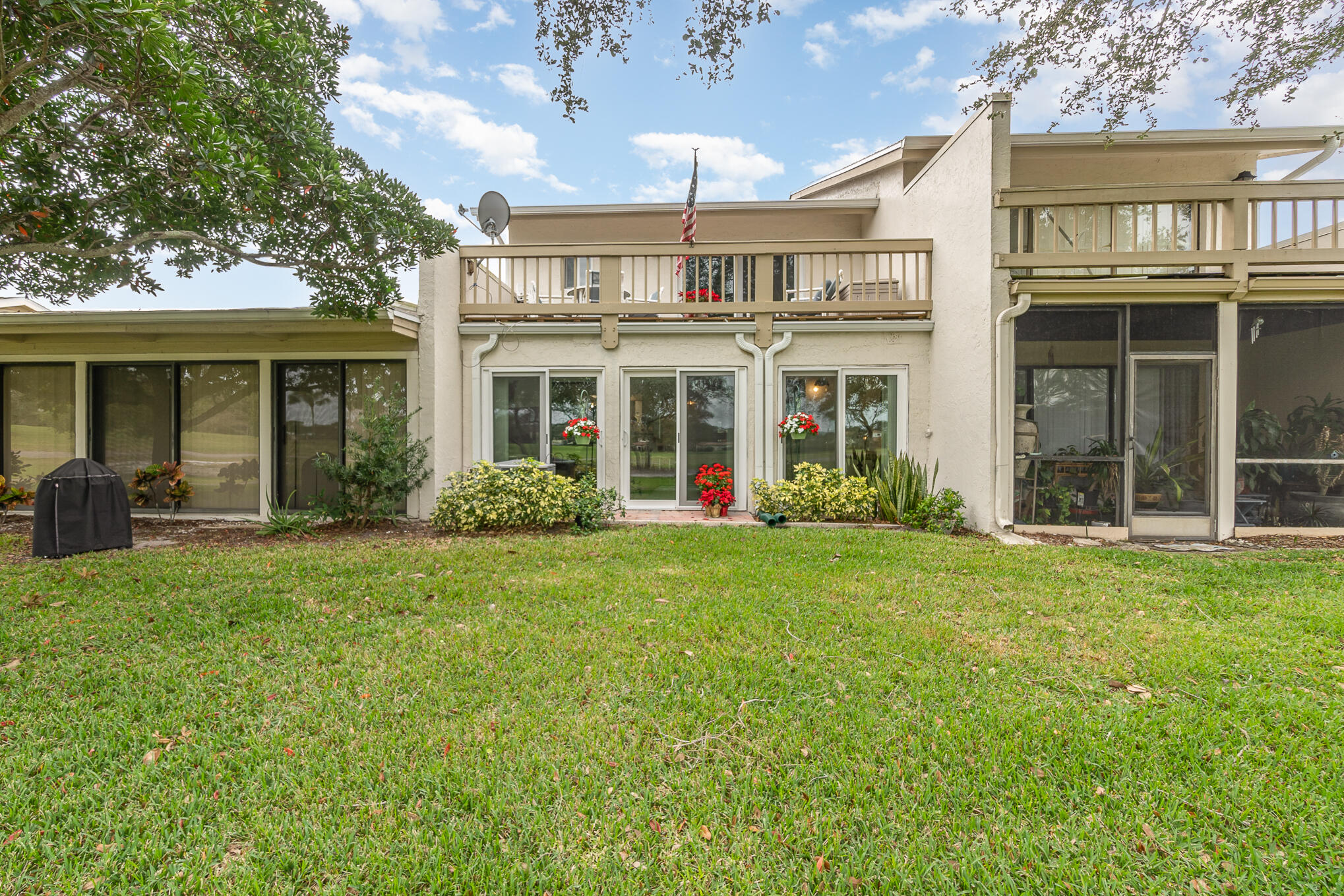 185 Augusta Way Melbourne, FL 32940 - Photo 1 of 23 022_185_augusta_way_5-edit