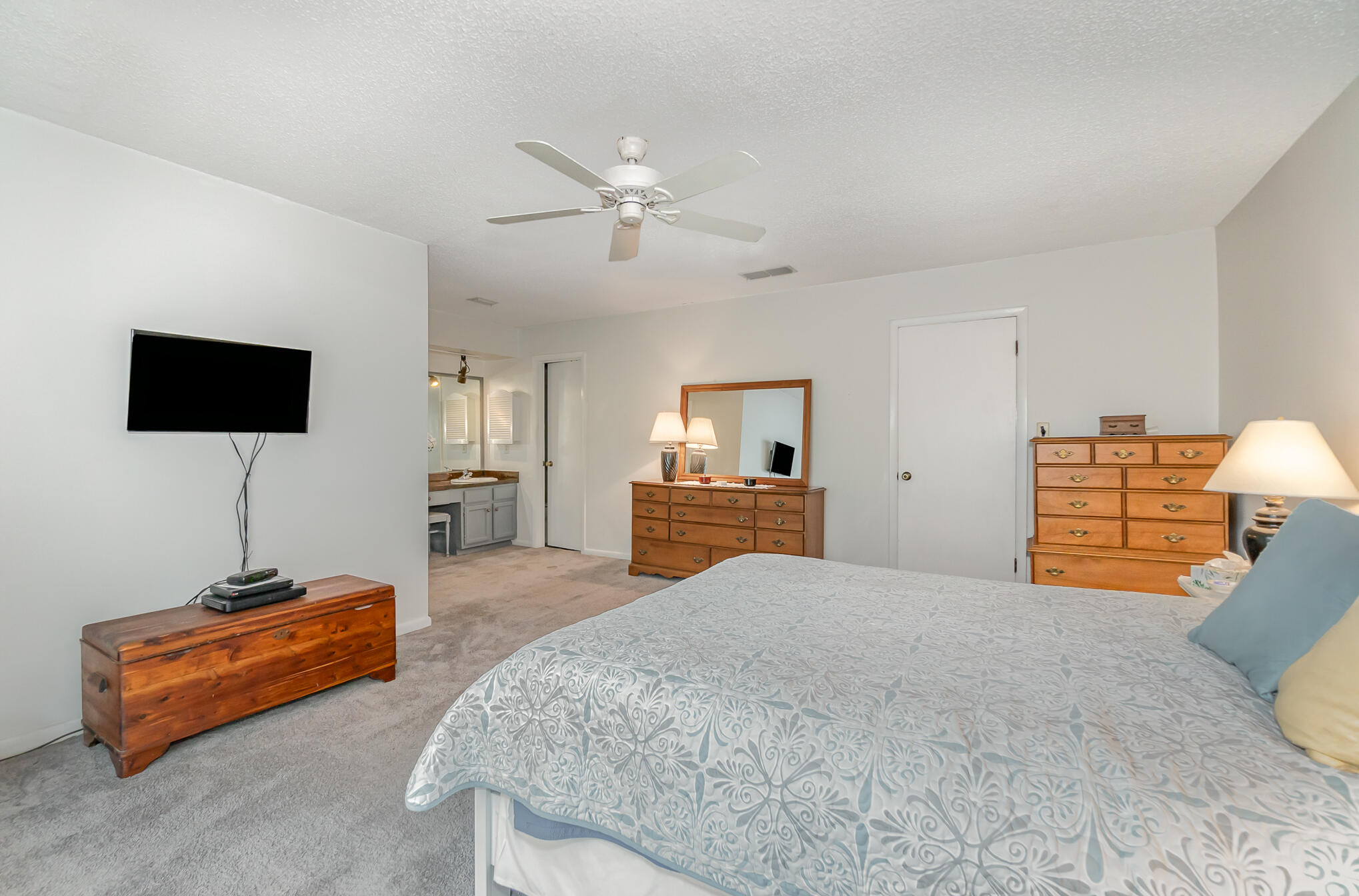 185 Augusta Way Melbourne, FL 32940 - Photo 15 of 23 016_185_augusta_way_24-edit