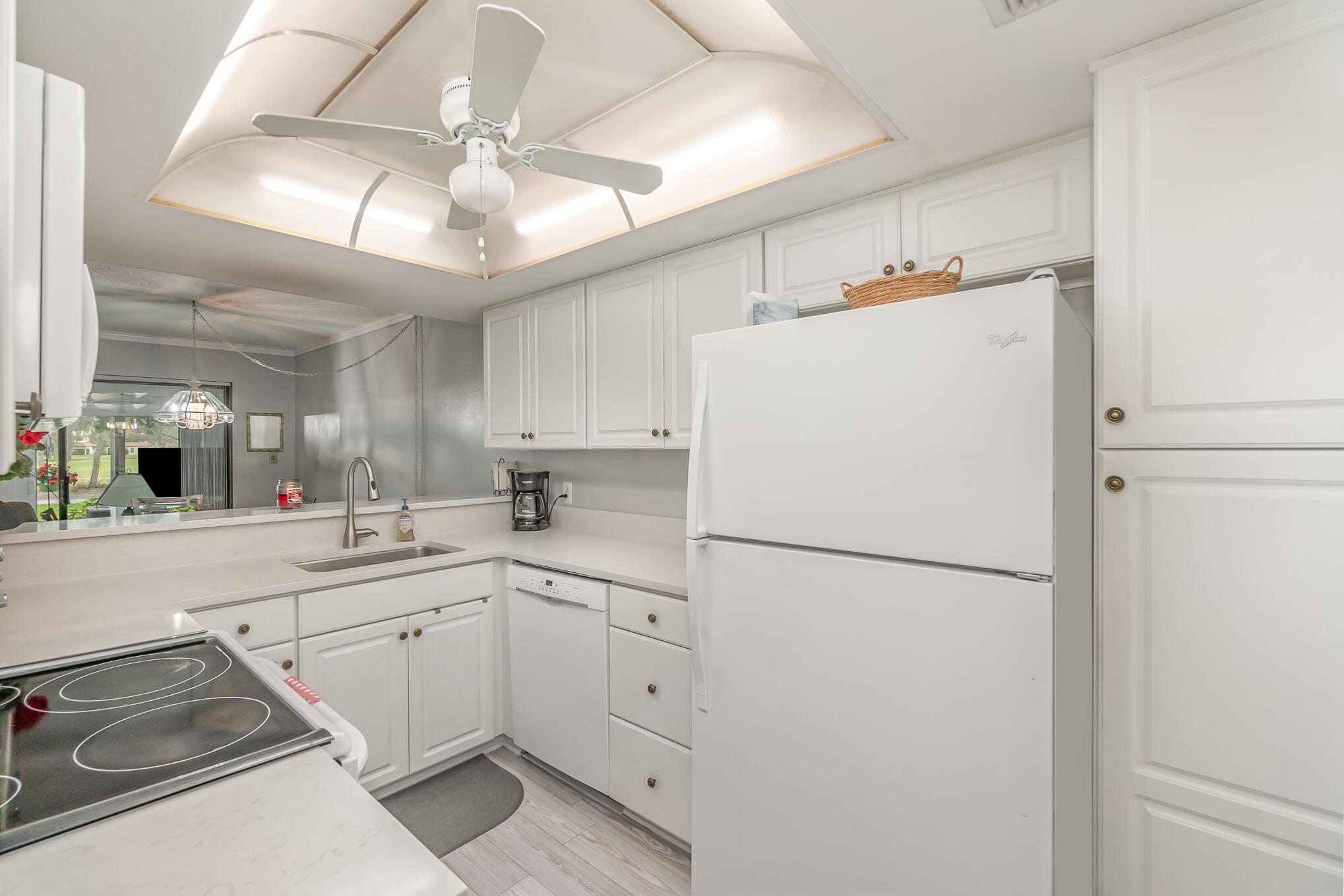 185 Augusta Way Melbourne, FL 32940 - Photo 10 of 23 011_185_augusta_way_42-edit-edit