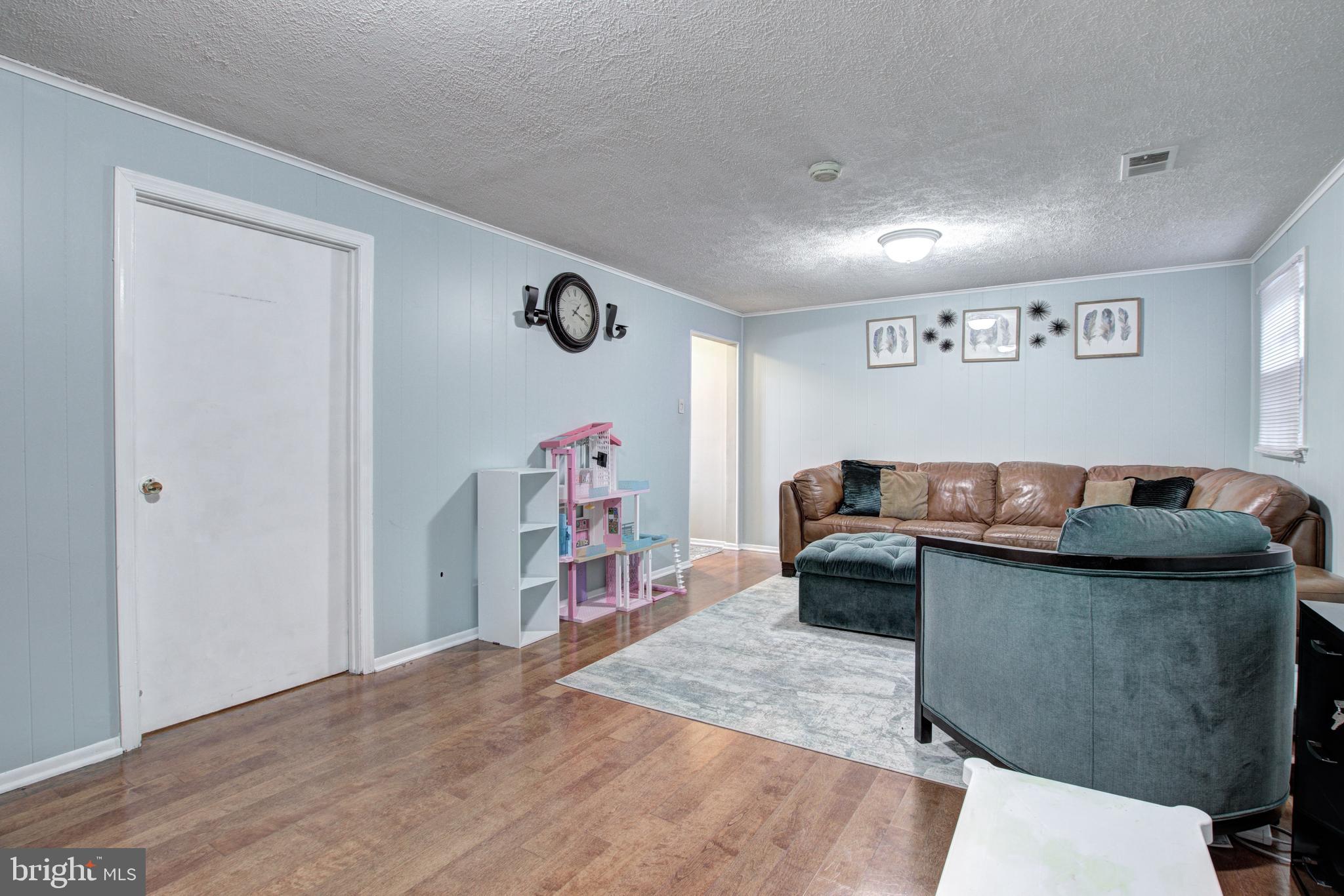 7753 Durer Court Springfield, VA 22153 - Photo 21 of 23
