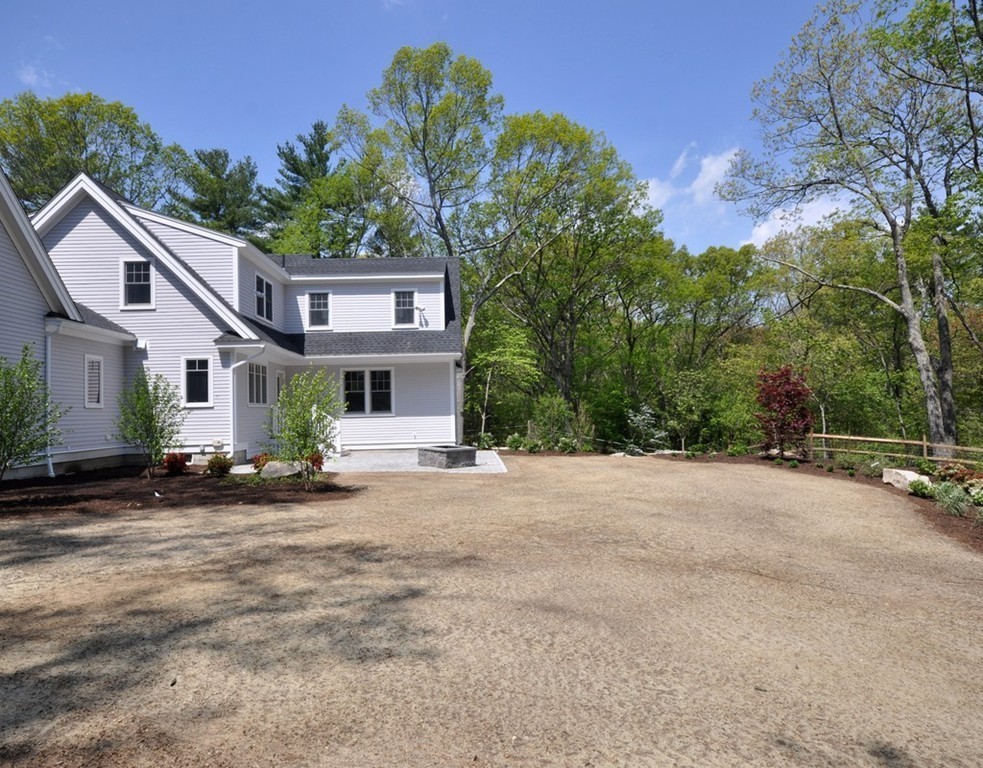 25 Oxbow Road Concord, MA 01742 - Photo 20 of 21 Gallery Image 20