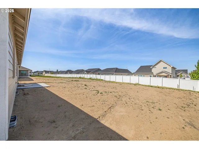 a view of ocean view with beach and ocean view