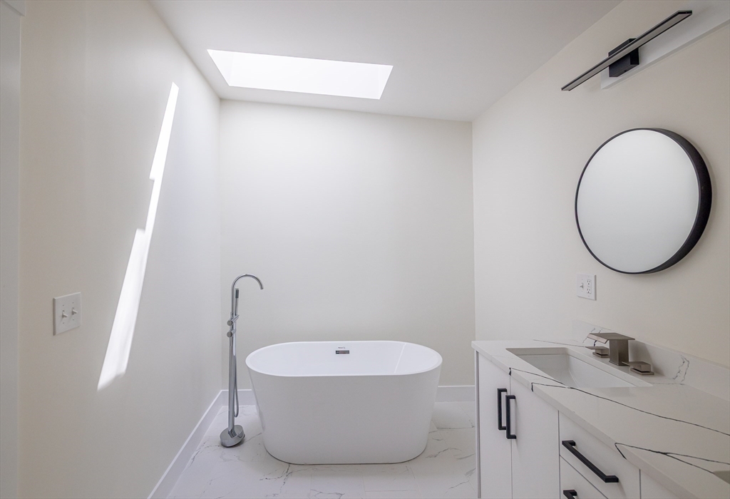 9 Susan Drive Dudley, MA 01571 - Photo 13 of 41