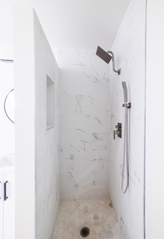 9 Susan Drive Dudley, MA 01571 - Photo 14 of 41