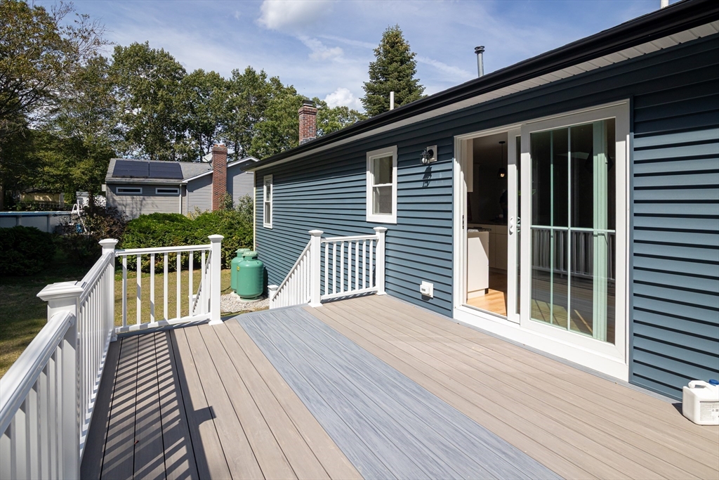 9 Susan Drive Dudley, MA 01571 - Photo 18 of 41