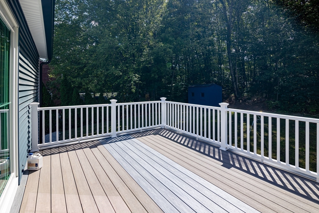 9 Susan Drive Dudley, MA 01571 - Photo 19 of 41