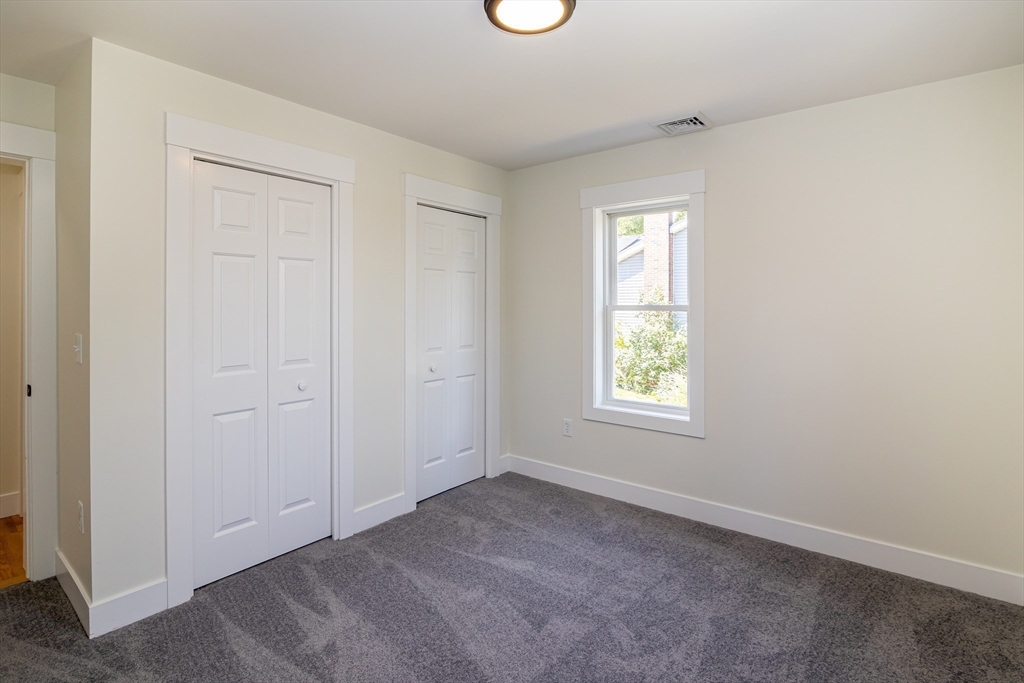 9 Susan Drive Dudley, MA 01571 - Photo 31 of 41