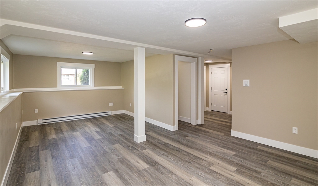 9 Susan Drive Dudley, MA 01571 - Photo 34 of 41