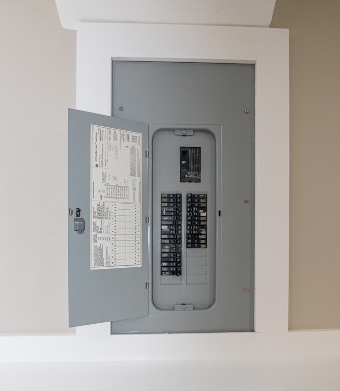 9 Susan Drive Dudley, MA 01571 - Photo 38 of 41