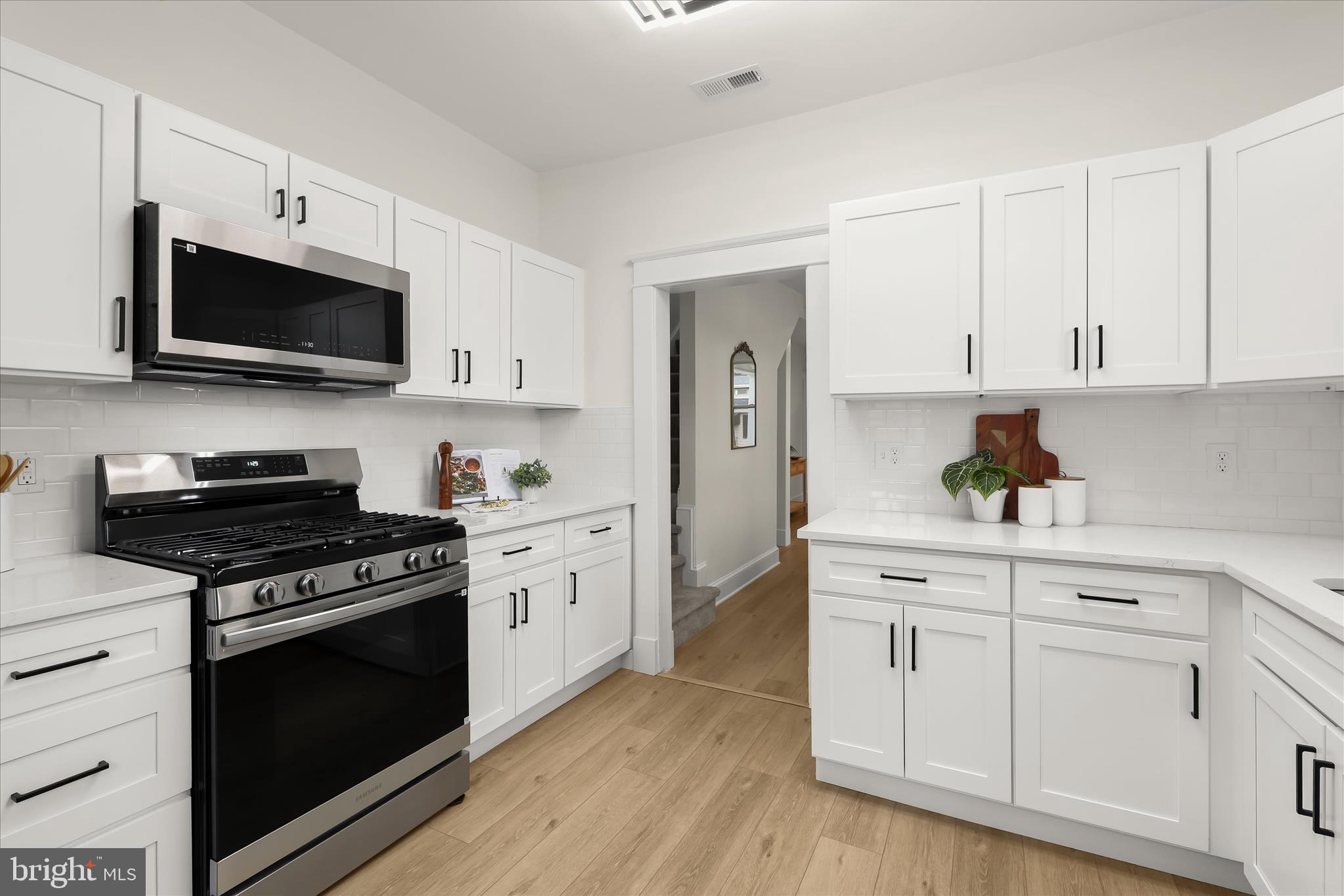 640 North Bend Road Baltimore, MD 21229 - Photo 15 of 47 Kitchen