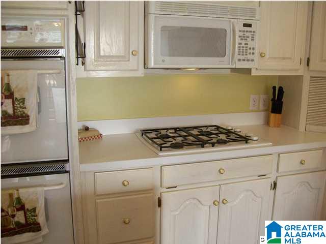 715 Coupland Road Odenville, AL 35120 - Photo 7 of 31