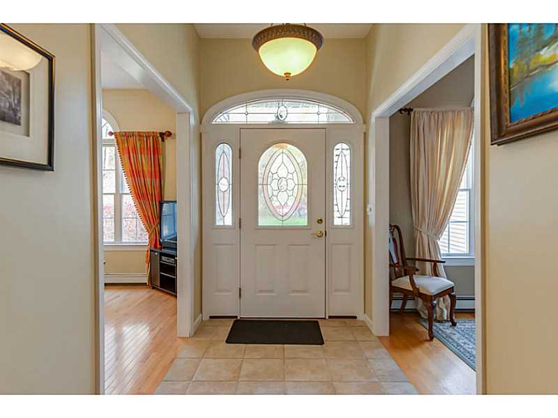 120 West Wrentham Road Cumberland, RI 02864 - Photo 3 of 25 Entry.