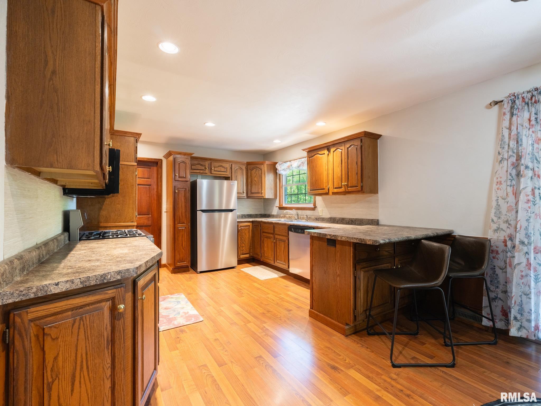 23397 North Taylor Road Canton, IL 61520 - Photo 34 of 74