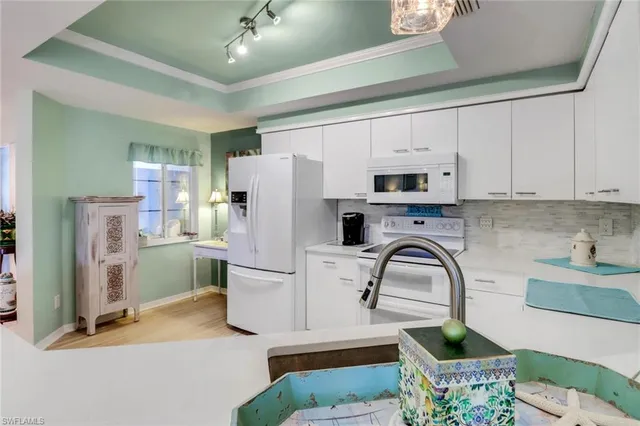 $339,000 | 2820 Citrus Lake Drive, Unit T101, Naples, FL 34109