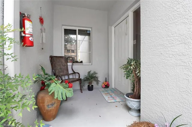 $339,000 | 2820 Citrus Lake Drive, Unit T101, Naples, FL 34109