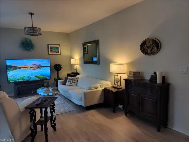 $339,000 | 2820 Citrus Lake Drive, Unit T101, Naples, FL 34109