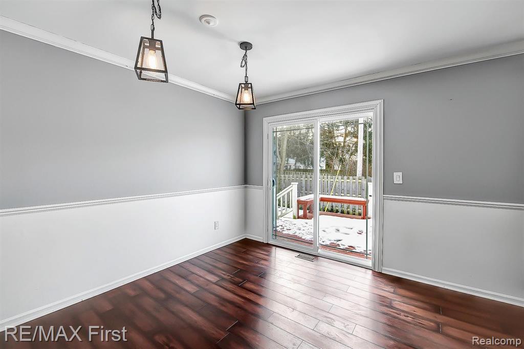 148 Stratford Lane Rochester Hills, MI 48309 - Photo 10 of 23