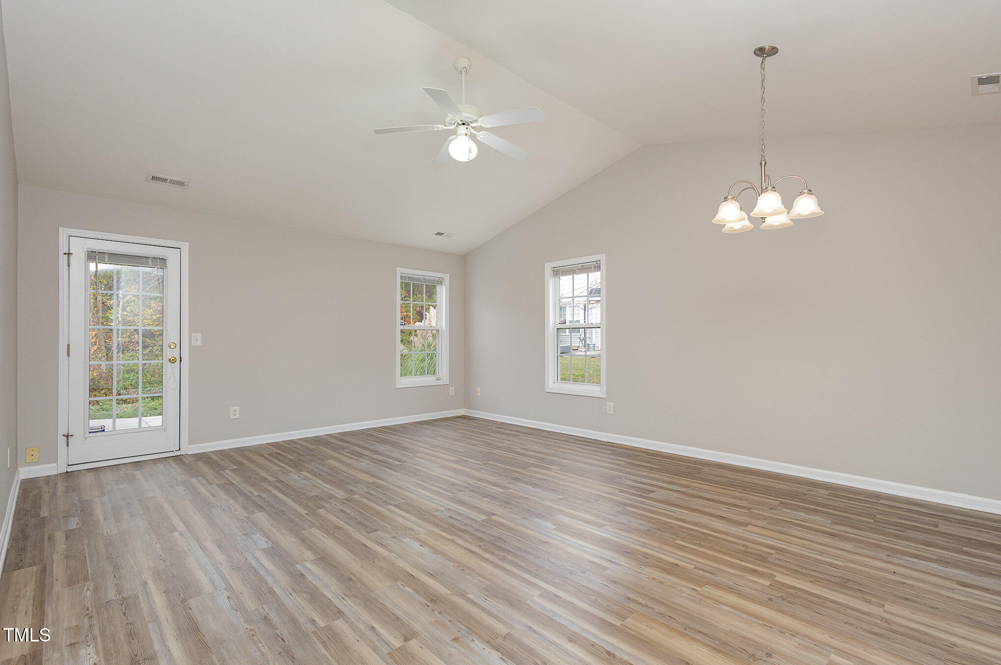 805 Turmeric Lane Durham, NC 27713 - Photo 9 of 30 007_file_419
