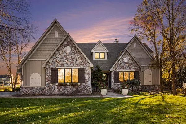 $1,149,000 | 7270 Storey Book Lane, Ada, MI 49301