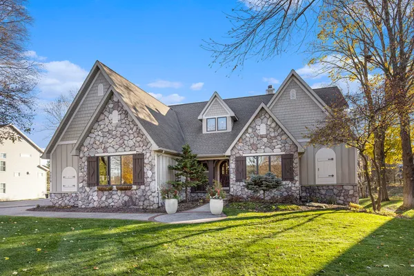 $1,149,000 | 7270 Storey Book Lane, Ada, MI 49301