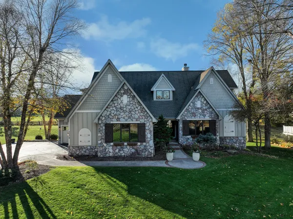 $1,149,000 | 7270 Storey Book Lane, Ada, MI 49301