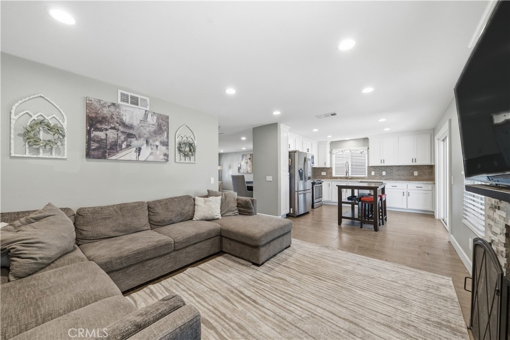 40565 Sunflower Road Murrieta, CA 92562 - Photo 7 of 55