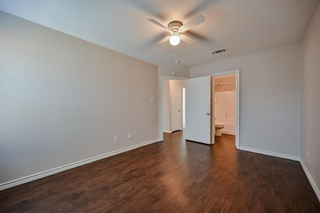 607 Kings Way Drive, Unit B Mansfield, TX 76063 - Photo 12 of 25