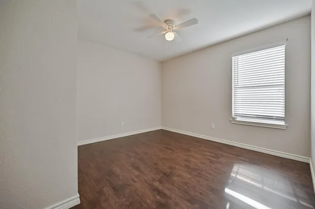 $1,575 | 607 Kings Way Drive, Unit B, Mansfield, TX 76063