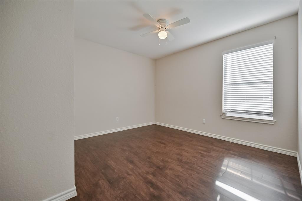 607 Kings Way Drive, Unit B Mansfield, TX 76063 - Photo 15 of 25