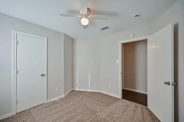 $1,575 | 607 Kings Way Drive, Unit B, Mansfield, TX 76063