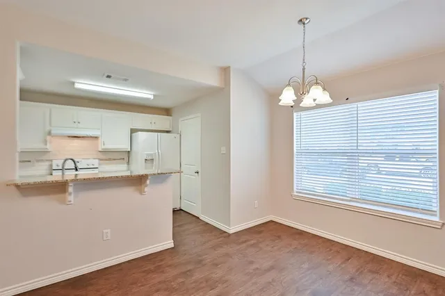 $1,575 | 607 Kings Way Drive, Unit B, Mansfield, TX 76063